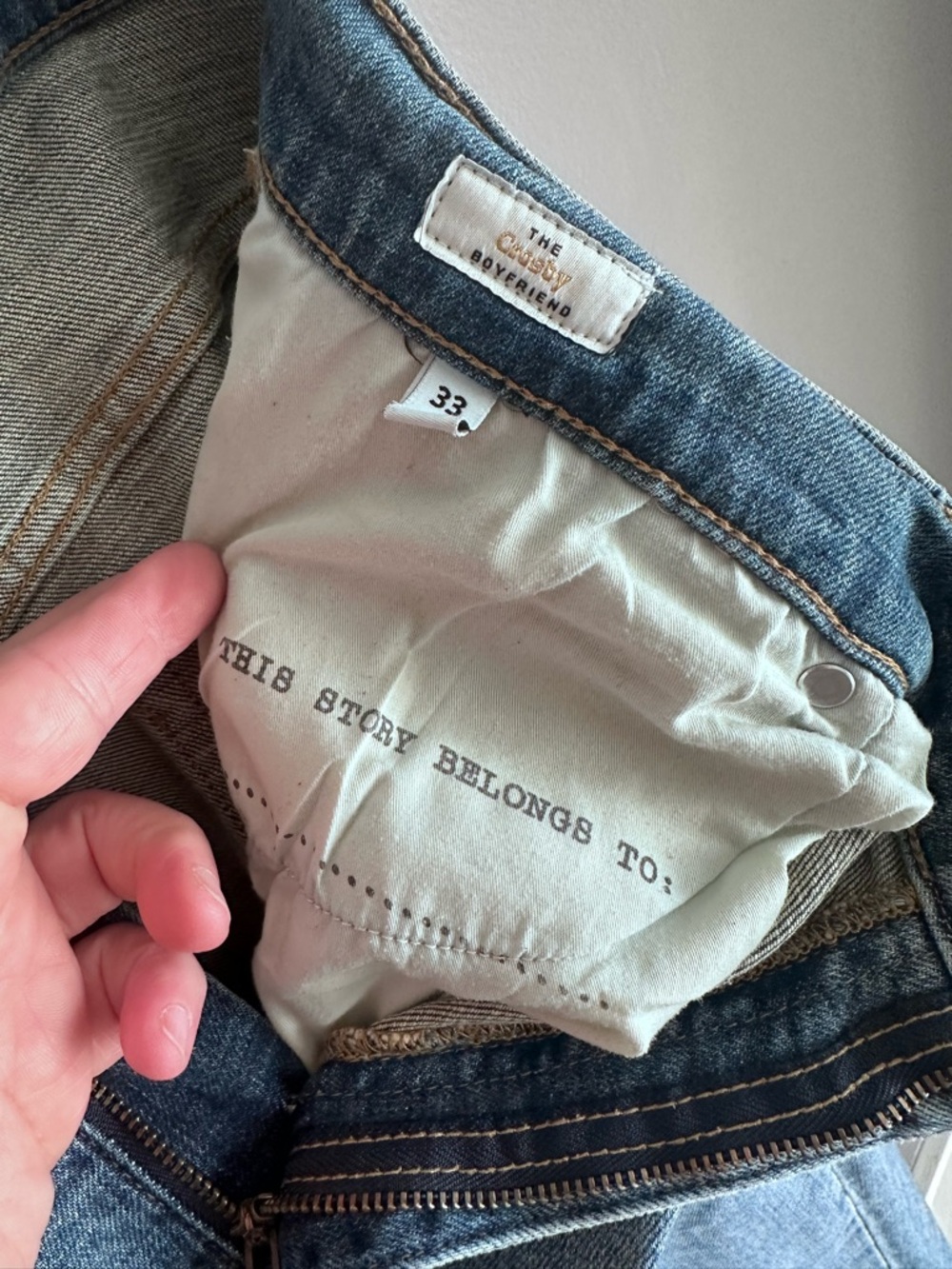 Women’s Relaxed Boyfriend Jeans - Picture 8 of 12